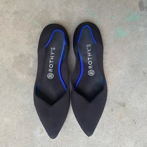 Rothy’s pointed toe black flats